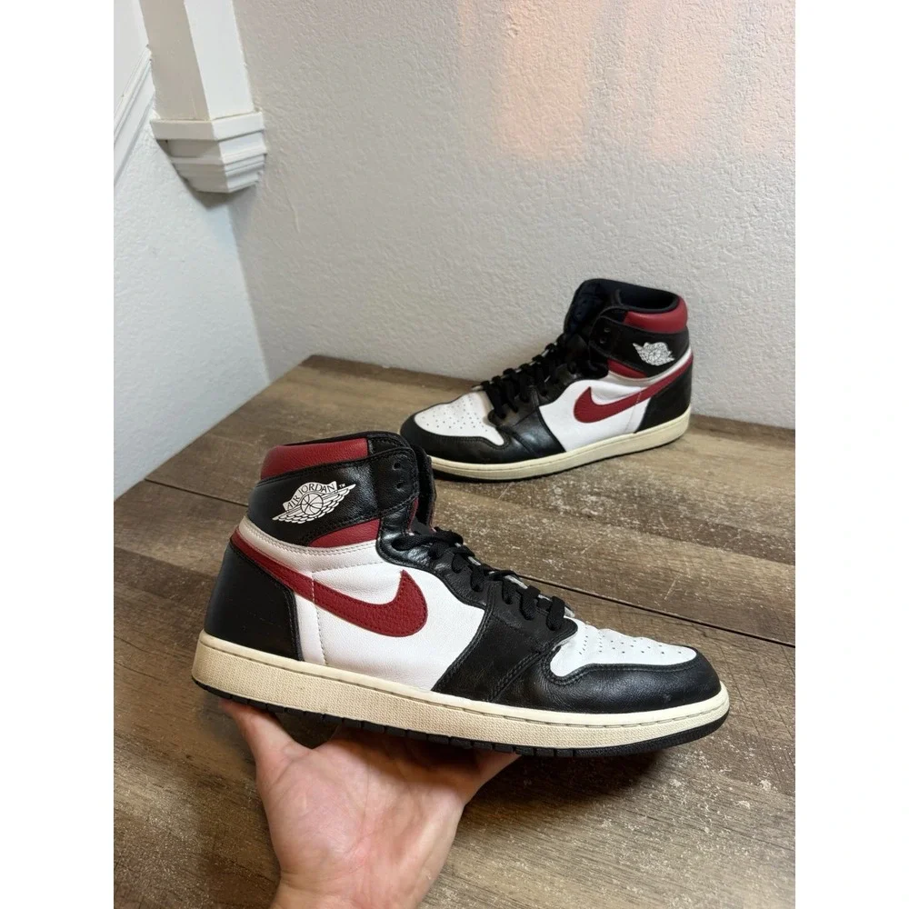 Nike Air Jordan 1 Retro High OG Black Gym Shoes Red/White Sail Size 13 Sneakers